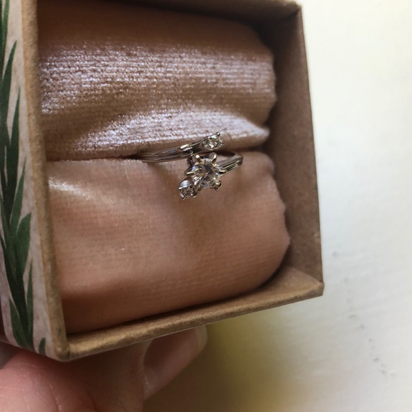 Antique diamond and white gold ring moi et toi - Picture 5 of 8